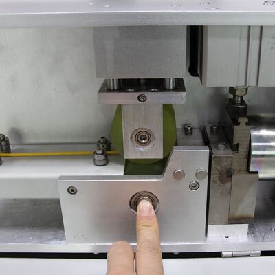 CLX-96 Автоматическая машина для резки волоконно-оптических кабелей со скоростью 1,6-2,1 м/с для 0,9 мм-6 мм патч-кабелей и сенсорного интерфейса