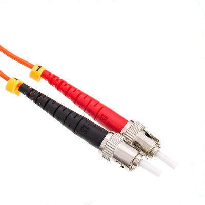 заплата гибкого провода оптического волокна 3.0mm CATV оптически привязывает ST MM OM3 ST